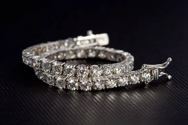 The Timeless Charm of Diamond Bracelets